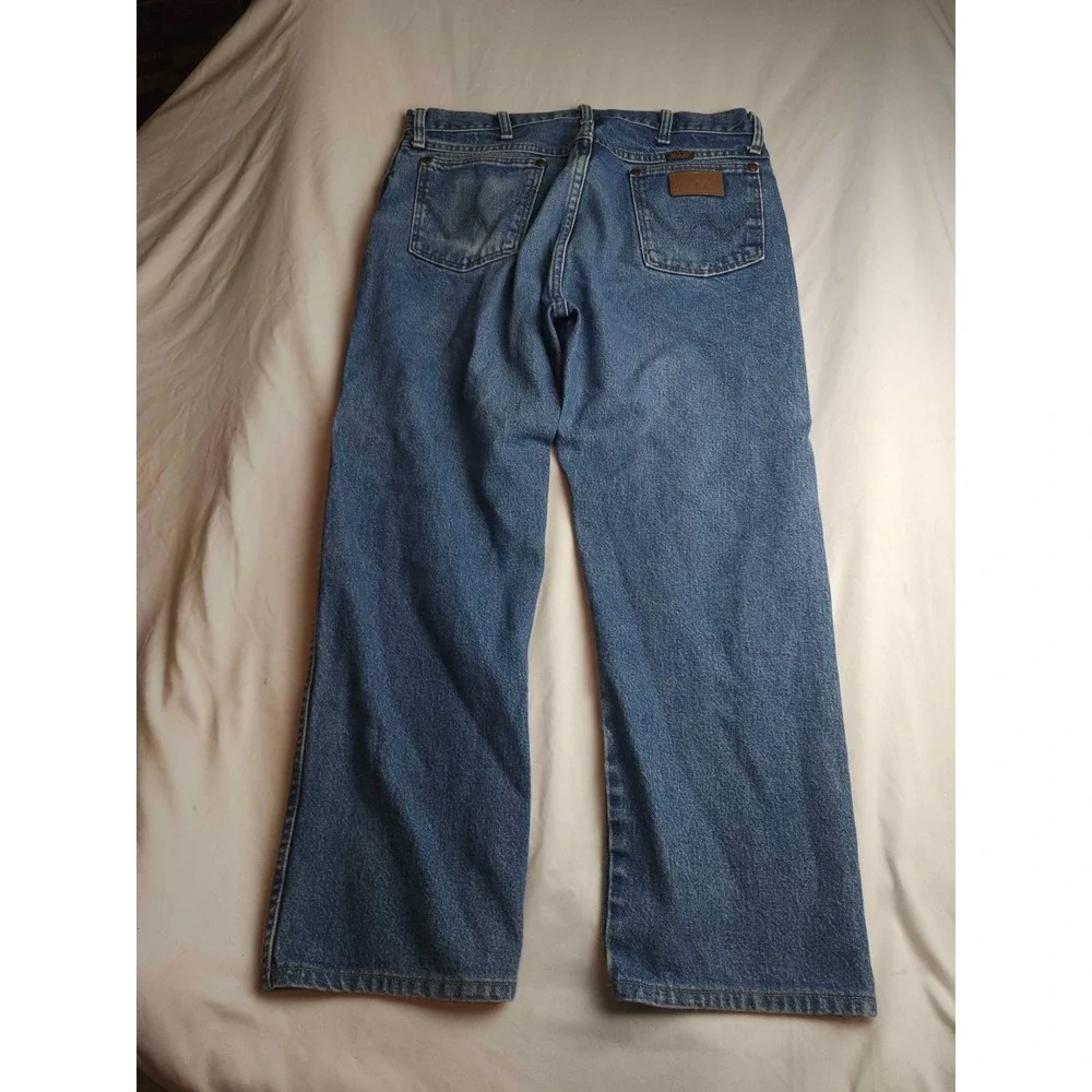 Wrangler Jeans Mens 34x26 Blue Denim Western Cowboy Classic Americana Heritage